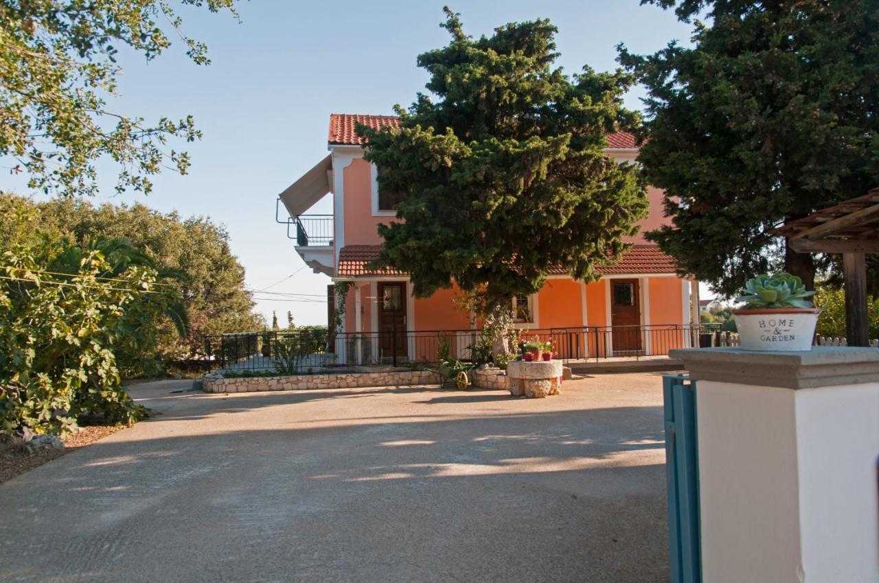 Villa Tettix 费斯卡尔德宏 外观 照片